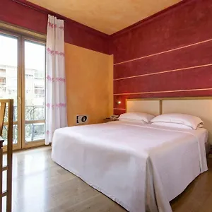 Porta Nuova 80 Hotel apartamentowy Werona